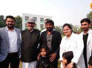 Dr. Shraddha with Yogeshwar Dutt Wrestler